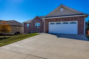 Image of ~It's a Gem~Comfy Hideaway for R&R ~King Bed!~