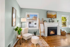 Image of NEW spacious 4br 2ba Central Twin Falls Home SLEEPS 12