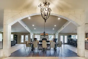 Image of Mustang Meadows: Luxury Texas Hill Country Retreat