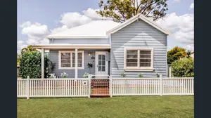 Image of Hamptons House on Hunter with fire pit
