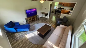 Image of Spacious 3 Bedroom Apartment!