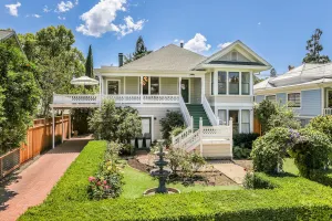 Image of Casa Rosa in St Helena