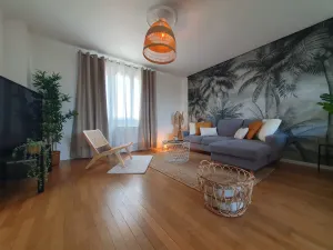 Image of Le Cosy Palm Tree by Madame Conciergerie