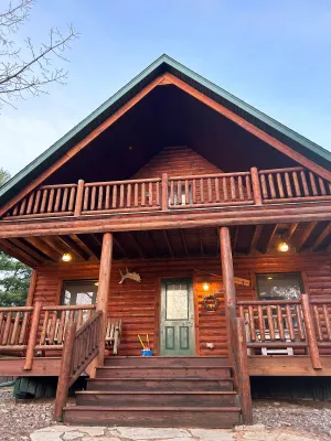 Image of Relax & Enjoy Deep Water Getaway