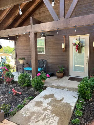Image of Cozy Lakefront Cottage -Lake Bob Sandlin