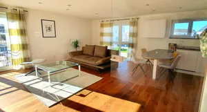 Image of Donauhosting, Stadt Land Fluss