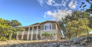 Image of Secluded & Spacious River Retreat With A View