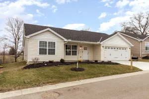 Image of Quietly nestled home among the Nook