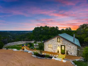 Image of The Little Rock House