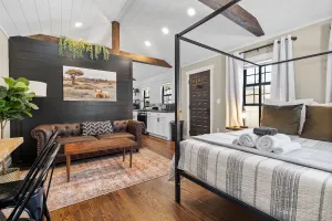 Image of Cottage 10-Modern Farmhouse