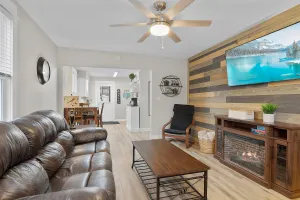 Image of Take In MQT - Convenient Main Apt, Walking Range!