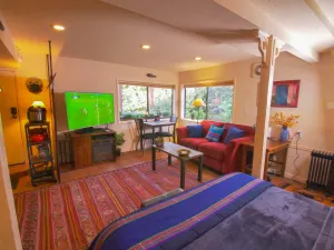 Image of Private Edmonds Studio Apartment