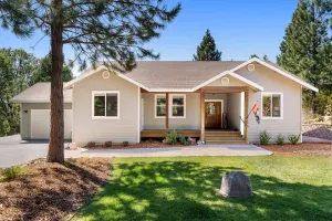 Image of Bearadise Lodge - Mount Shasta