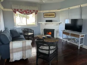 Image of Quaint Country Cottage