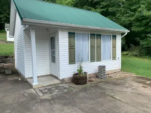 Image of Mountain Momma Homestead Cottage