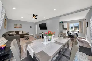 Image of Entire house, close to O'Hare airport