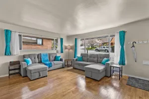 Image of King bed 1bdrm A/C OlympicCollege 1.6mile to Ferry