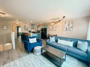 Image of BE by the Sea