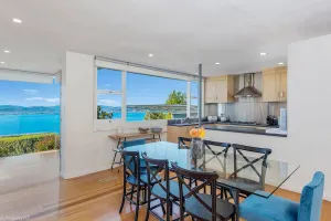 Image of Birngana stylish spacious with stunning views