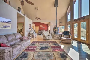 Image of Mtn-view Cabin w/ Deck, 3 Mi to Cripple Creek!