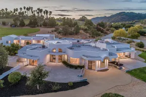 Image of Avila Beach Estate: Exceptional Hope Ranch