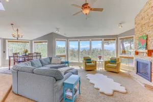 Image of Mountain Views and Hot Tub Airy Forest Escape!