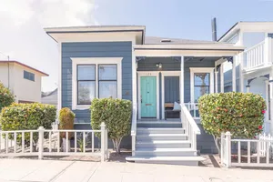 Image of 3814 Surf's Up! Walk to Park, Downtown & Beach - Nightly Vacation Rental!