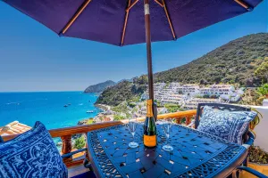 Image of Oceanfront villa w One of a kind Amazing View