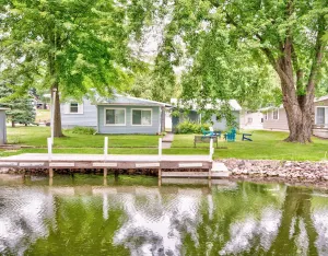 Image of Boji Waterfront Retreat - Millers Bay Canals