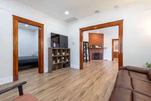 Image of Safe Neighborhood, 4 Bedroom, Garage, & Big Back Yard.