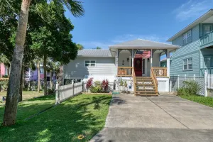 Image of Cozy Casita- Luxury in the heart of Cedar Key!