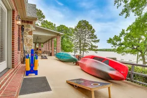 Image of Dock and Game Room Alvarado Lake Getaway!