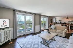 Image of 2BR Condo Downtown SWH w/ Ocean Views [Driftwood]