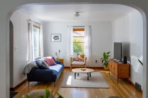 Image of The McKenzie BnB - 1 Block from Downtown, 3BR/2BA!