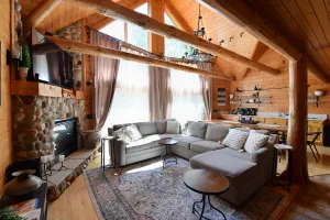 Image of Golden Bear Lodge