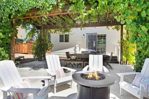 Image of Charming Newcomb Cottage Downtown Sonoma