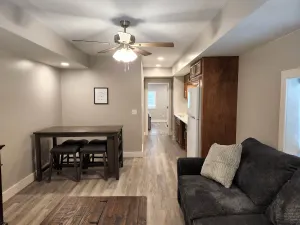 Image of Ridge Runners Suite #4