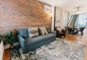 Image of Comfy renovated townhome - heart of Downtown Lancaster
