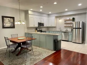 Image of Great Kitchen, Double Garage - close to Westgate