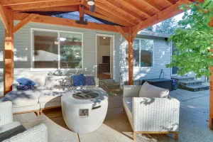 Image of Beautiful Pet-Friendly Washougal Home with Fire Pit!