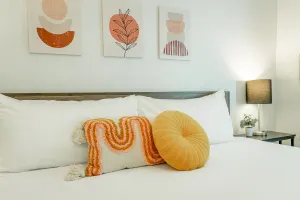 Image of 10: The Jacobsen Room - A PMI Scenic City Vacation Rental