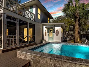 Image of Cozy Tybee Getaway on Butler Ave