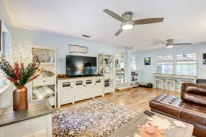 Image of Secluded 2-home Getaway on < 13 Forest Acres!