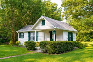 Image of Private 1BR Cottage In Downtown Historic Norcross