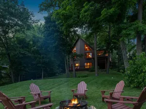 Image of Loon Star Lodge- close to bike trails and Crosby