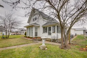 Image of Historic Alexandria Home with Private Yard!