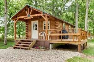 Image of Creek Views and Grill Idyllic Florence Cabin