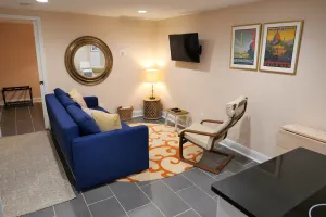 Image of Rock Creek Park Residence~ Parking!