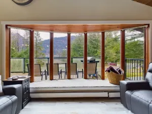 Image of Juneau 3 bedroom home with Ocean & Mountain Views
