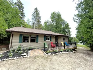 Image of Chain Lake Hideaway